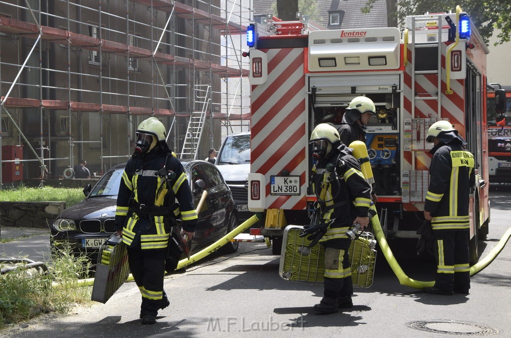 Kellerbrand Koeln Kalk Manteufelstr P14.JPG - Miklos Laubert